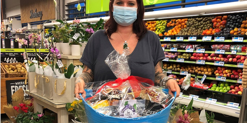 FreshChoice Half Moon Bay lends a hand to local Primary School