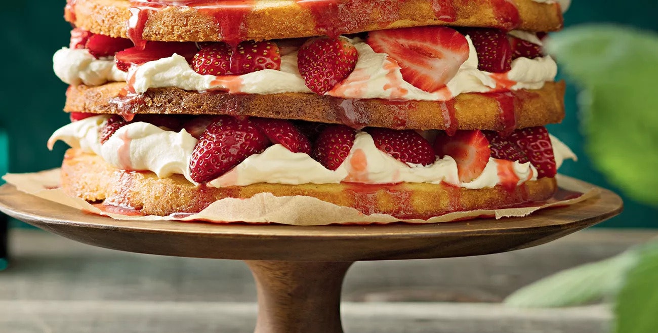 1608 strawberrylayercake2 Desktop 1300x658