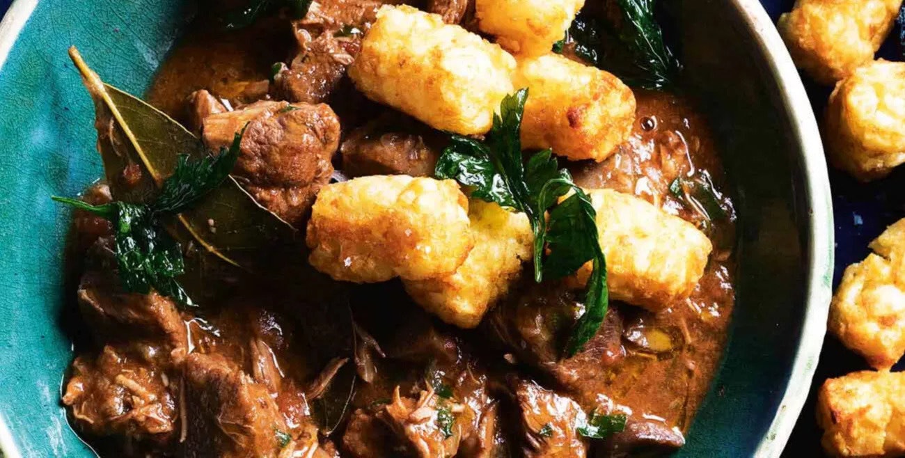 1706 beef and mushroom casserole Desktop 1300x658