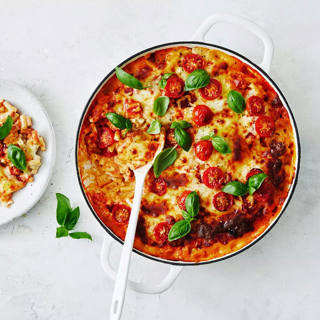 Mozzarella Tomato Basil Macaroni