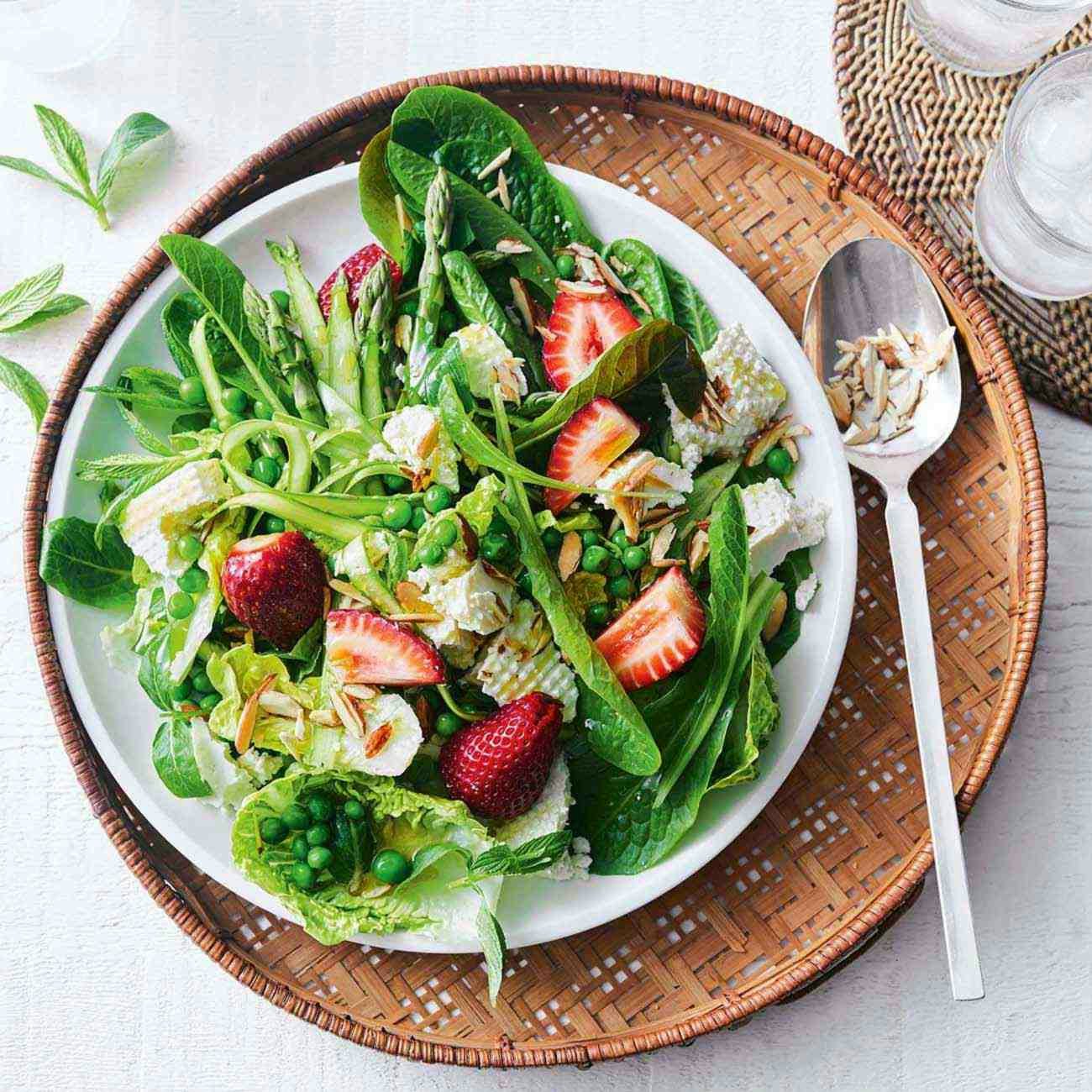 1912 asparagus ricotta and pea salad