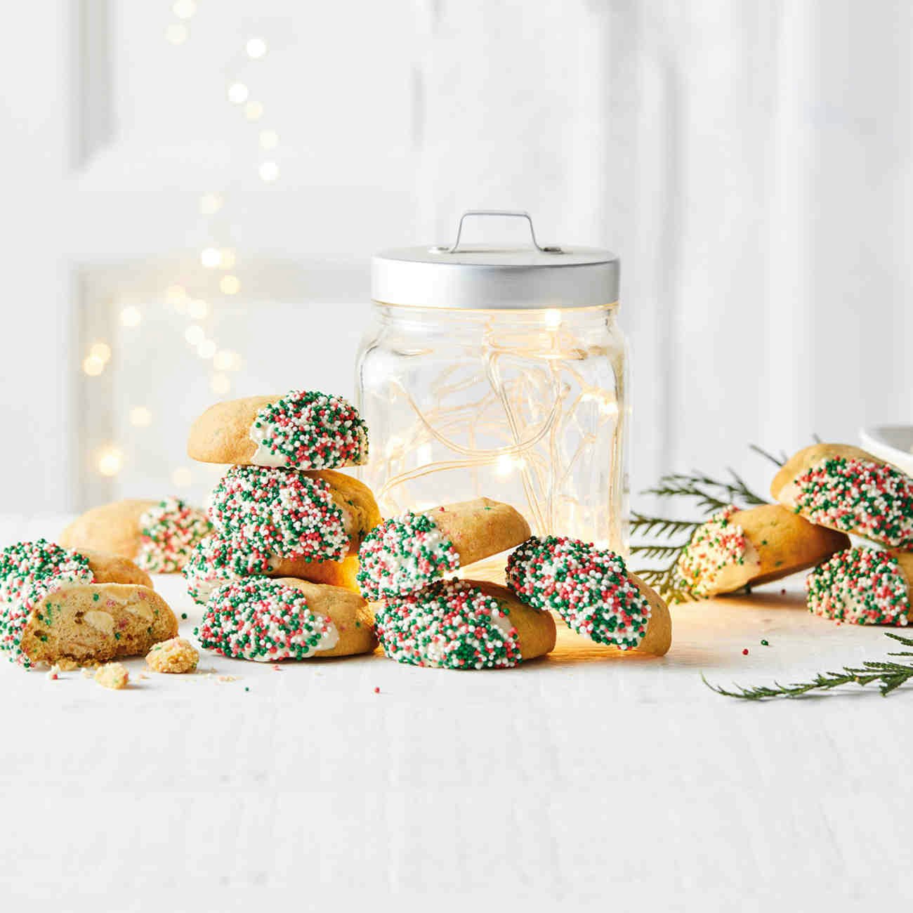 1912 white christmas funfetti cookies 1